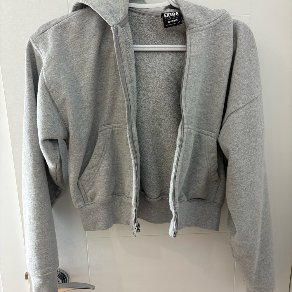 Aritzia extra fleece hoodie